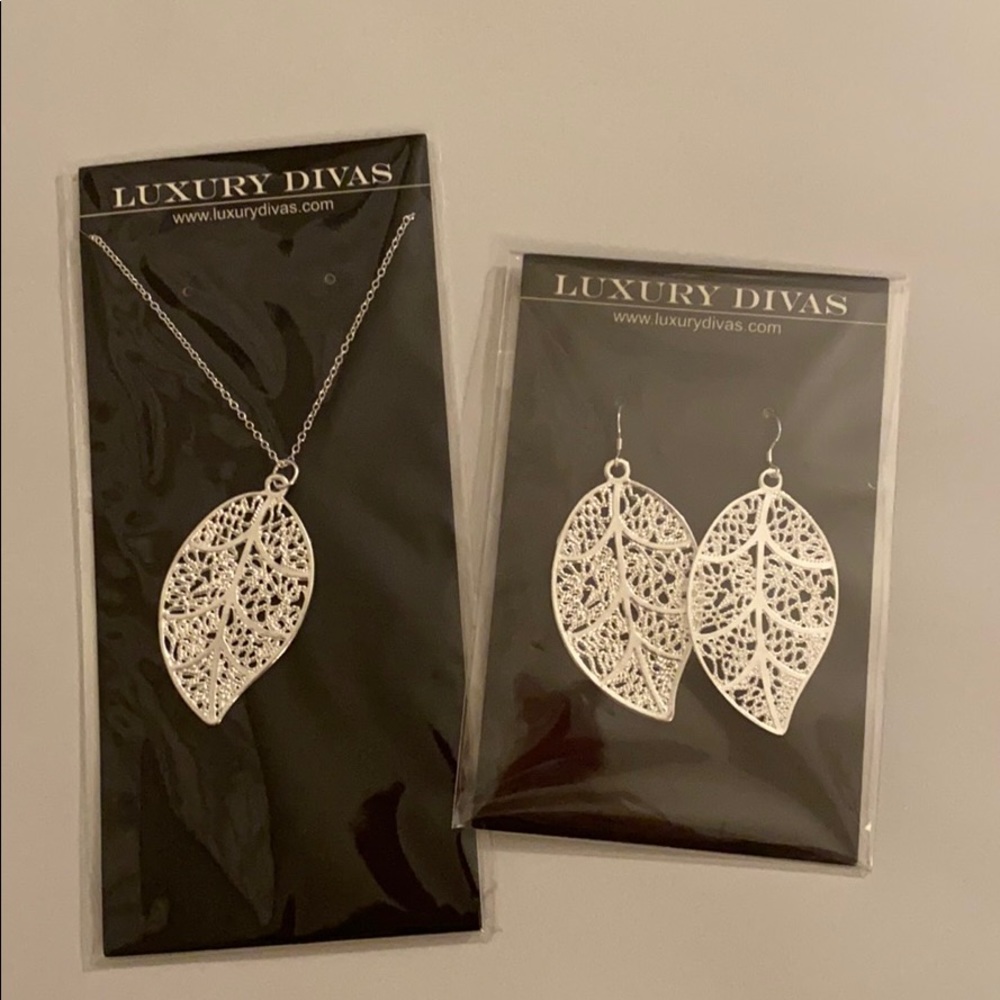 Sterling Silver Filigree leaf pendant and earrings